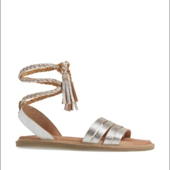 Seychelles Botanical Tassel Leather Sandal - Picture 3 of 7